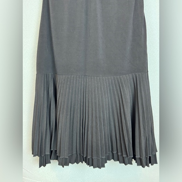 Laundry by Shelli Segal Halter Pleated Swing Dress- Sz 4 - Picture 4 of 16